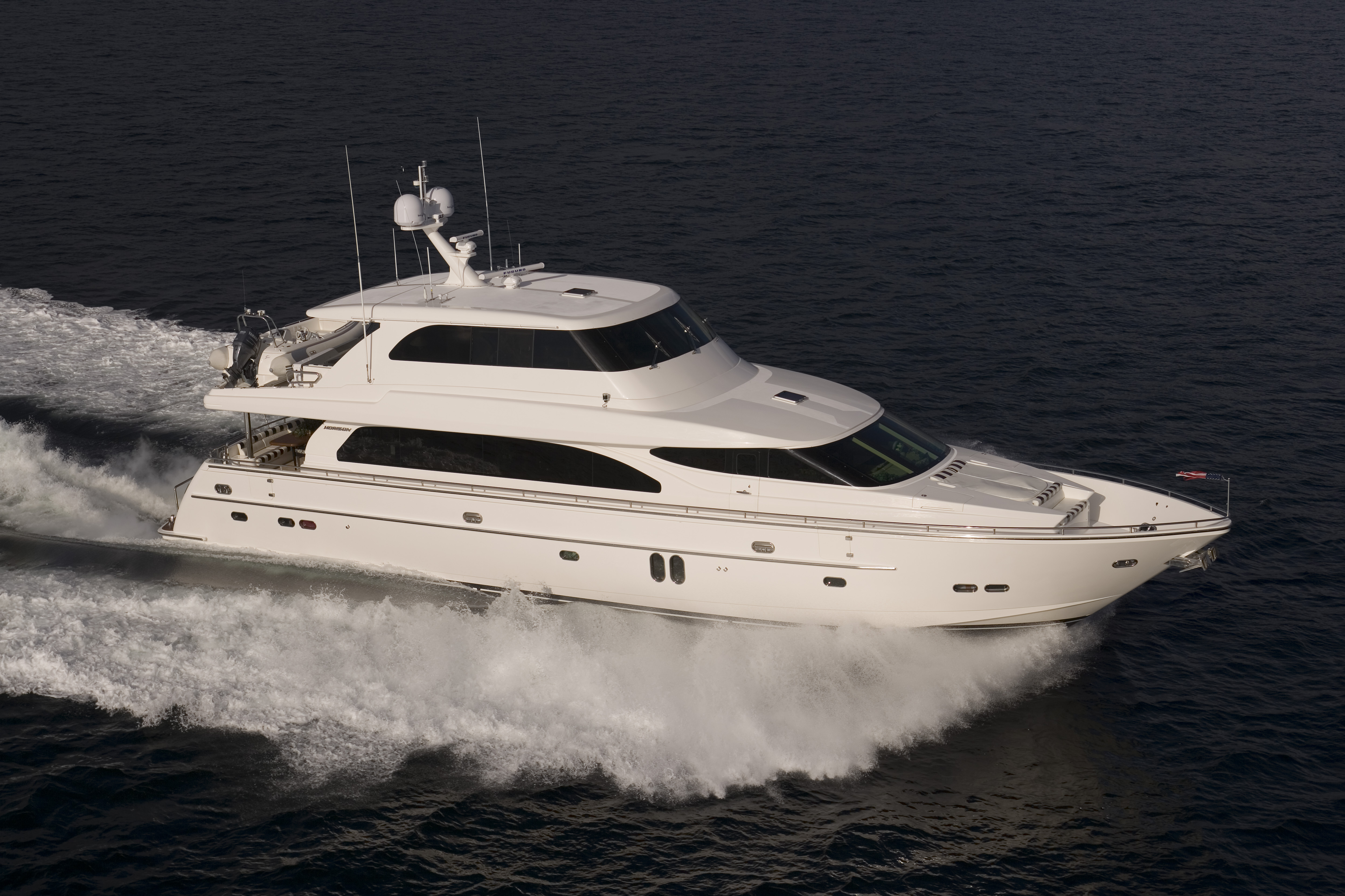 【関税込み】Les Tien ベージュ Yacht プルオーバー Les Tienのベージュ Yacht プルオーバーがセール中